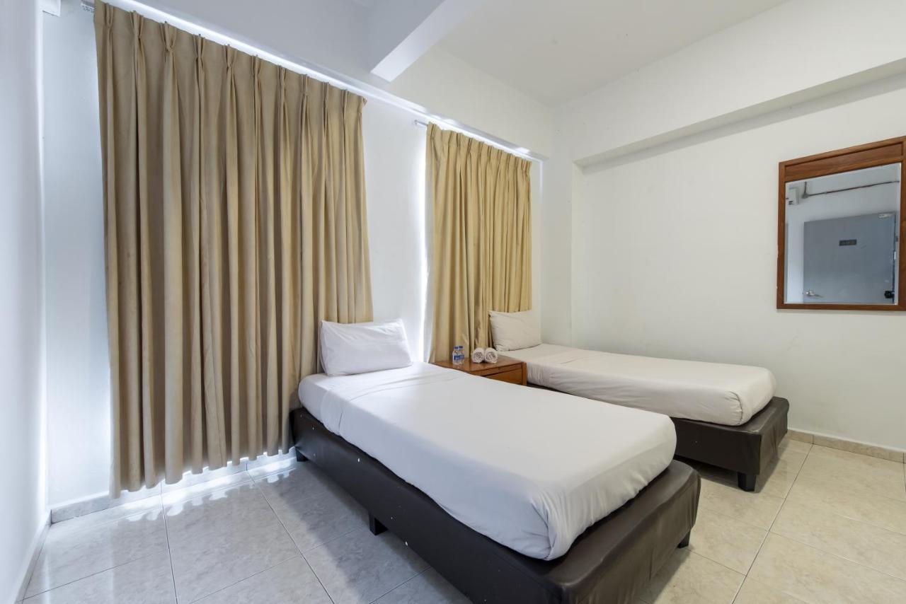 Hollitel Hotel Malacca Ngoại thất bức ảnh